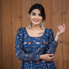 Stylish Fancy Trendy Printed Georgette Gown For Women For Party Wedding Festival Functions